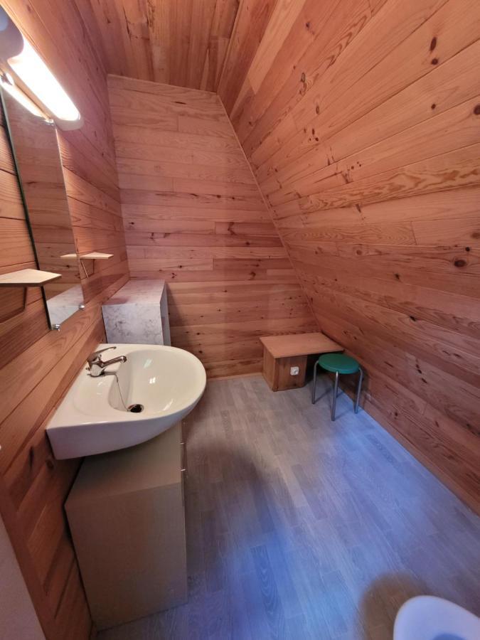 Camping Les Hirondelles Bourg-Sainte-Marie Ngoại thất bức ảnh