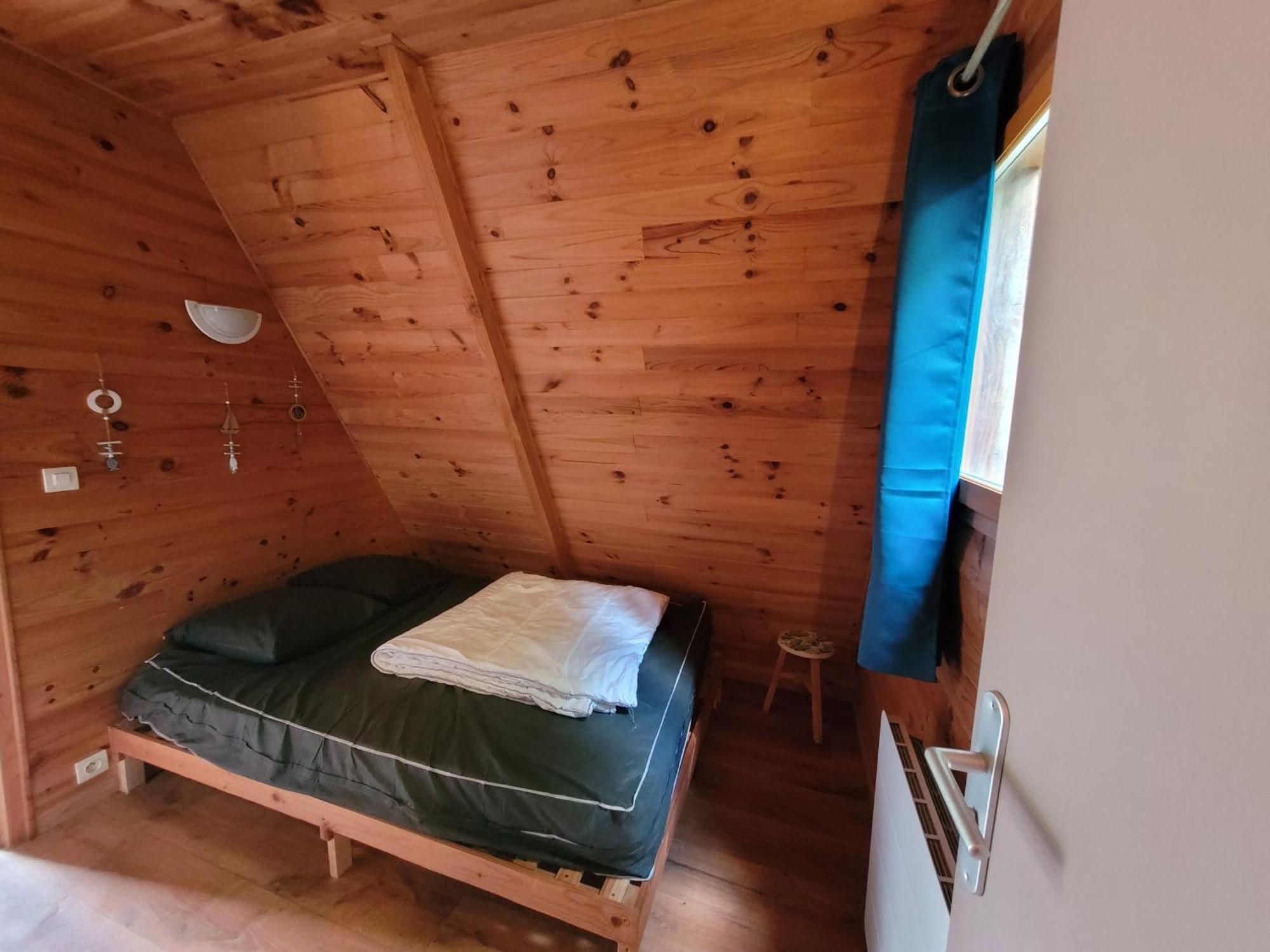 Camping Les Hirondelles Bourg-Sainte-Marie Ngoại thất bức ảnh