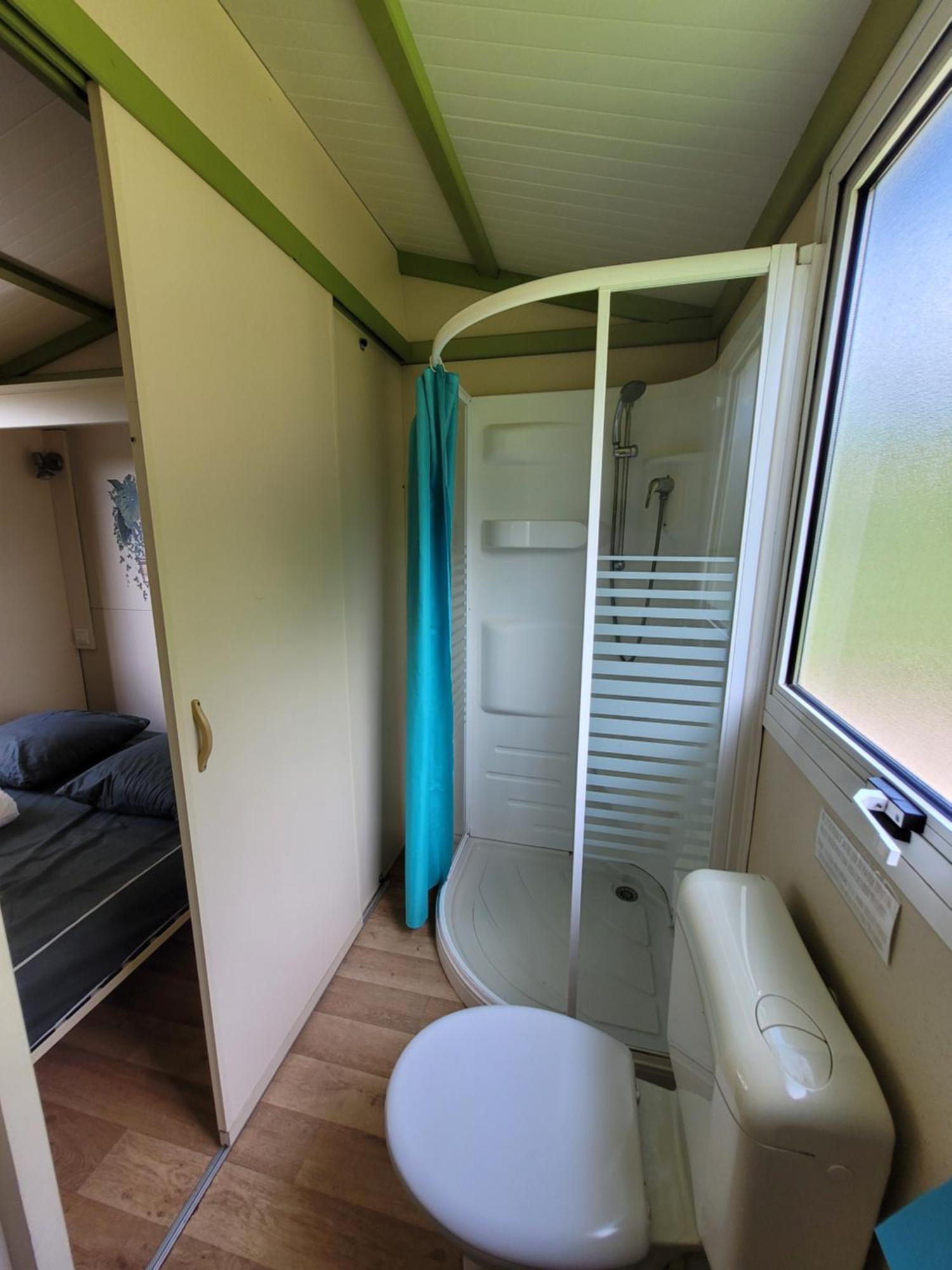 Camping Les Hirondelles Bourg-Sainte-Marie Ngoại thất bức ảnh