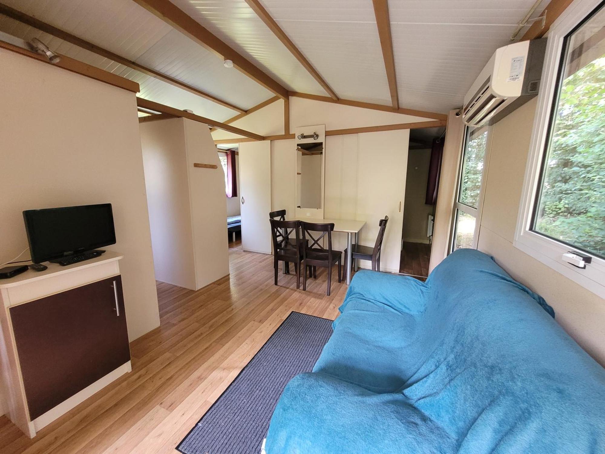 Camping Les Hirondelles Bourg-Sainte-Marie Ngoại thất bức ảnh