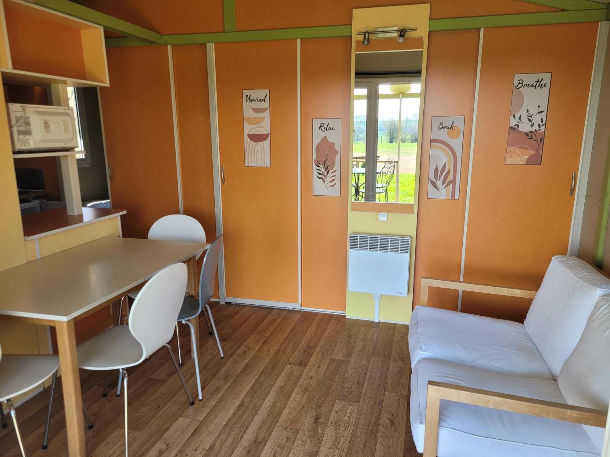 Camping Les Hirondelles Bourg-Sainte-Marie Ngoại thất bức ảnh